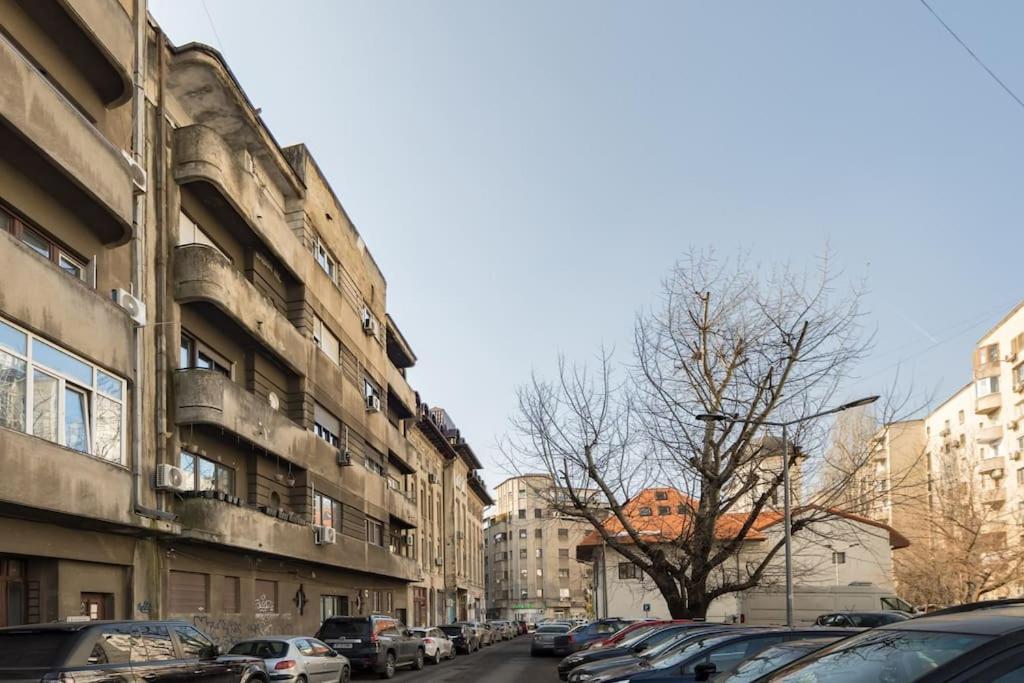 Galaxy Studio Near Bucharest Old Town Buitenkant foto